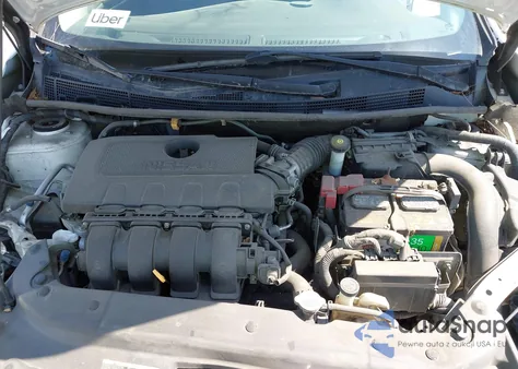 2016 Nissan Sentra S z USA, uszkodzony, nr VIN 3N1AB7AP8GY272236